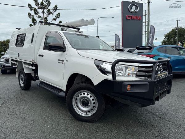 2018 Toyota Hilux SR Auto 4x4 image