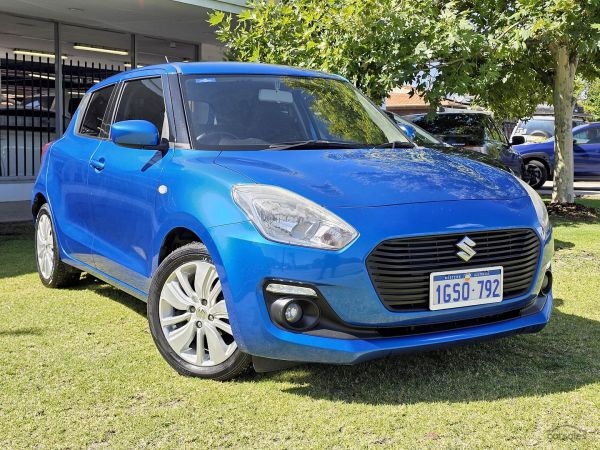 2019 Suzuki Swift GL Navigator Auto image