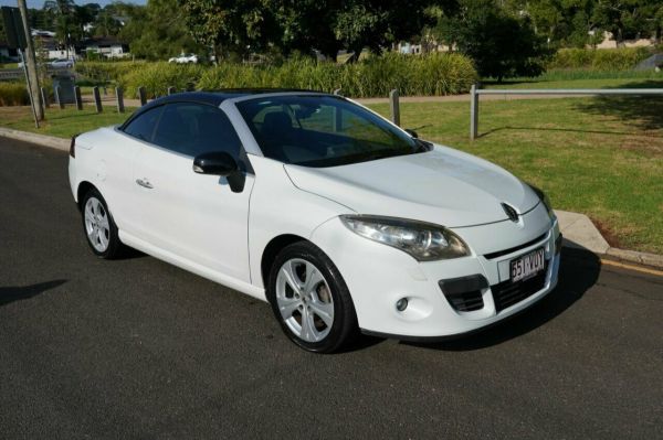 2012 Renault Megane X95 Dynamique White Continuous Variable Cabriolet image