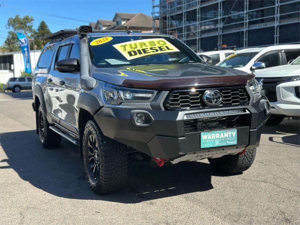 2021 TOYOTA HILUX DOUBLE CAB P/UP GUN126R FACELIFT RUGGED X (4x4) image