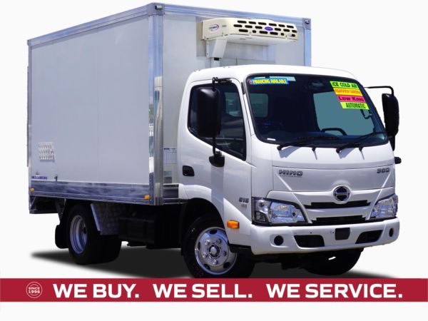 2020 Hino 300 Series Boxbody/Refrigerated Chiller 616 IFS image
