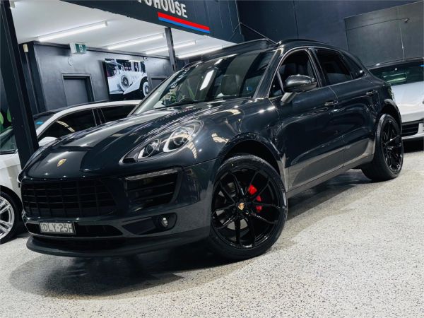 2017 Porsche Macan Wagon 95B MY17 image