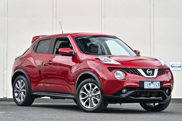 2015 Nissan JUKE Hatchback F15 Series 2 Ti-S image