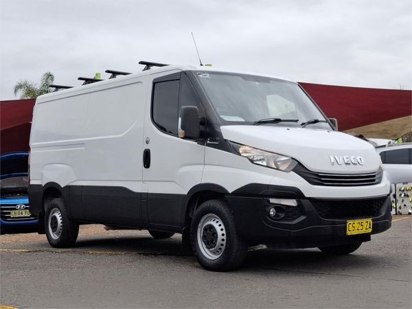 2019 IVECO DAILY Other 35S C/CAB VAN image