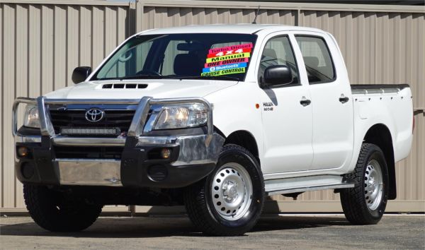 2015 TOYOTA HILUX DUAL CAB P/UP KUN26R MY14 SR (4x4) image