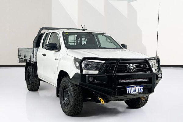 2021 Toyota Hilux WORKMATE (4x4) GUN125R FACELIFT 4X4 image