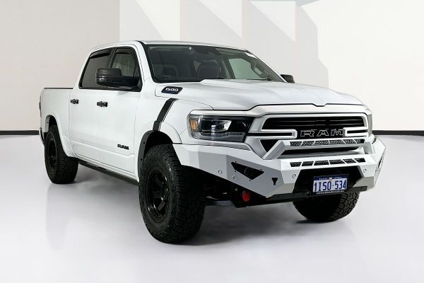 2022 RAM 1500 LARAMIE MHEV DT MY22 4X4 SWB image