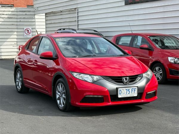 2013 Honda Civic Hatchback 9th Gen MY13 VTi-S image