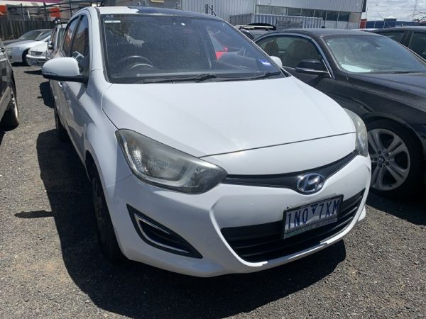 2011 Hyundai Elantra MD Active Silver 6 Speed Automatic Sedan image