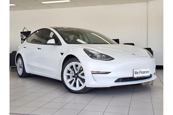 2021 Tesla Model 3 Long Range image