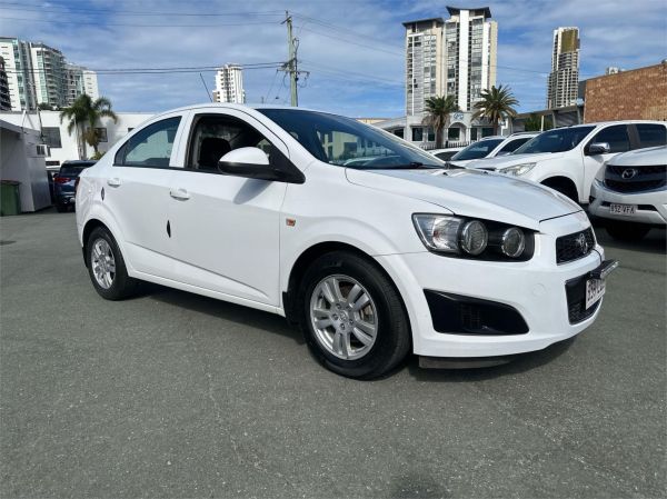 2013 HOLDEN BARINA 4D SEDAN TM MY13 CD image