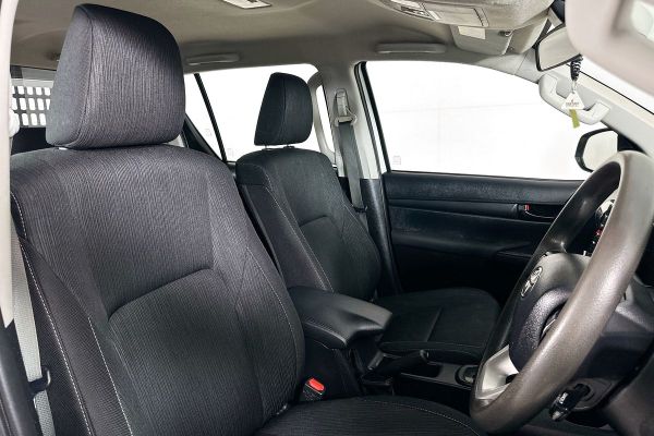 2022 Toyota Hilux GUN126R SR image