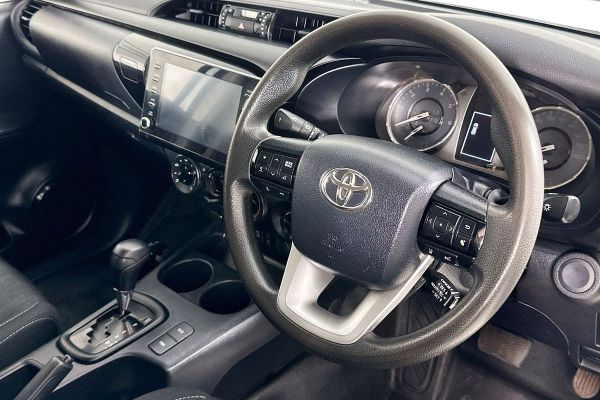 2022 Toyota Hilux GUN126R SR image
