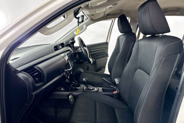 2022 Toyota Hilux GUN126R SR image