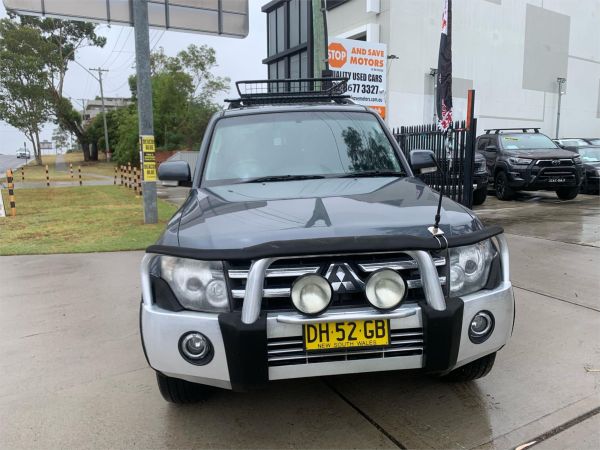 2008 MITSUBISHI PAJERO 4D WAGON NS VR-X LWB (4x4) image