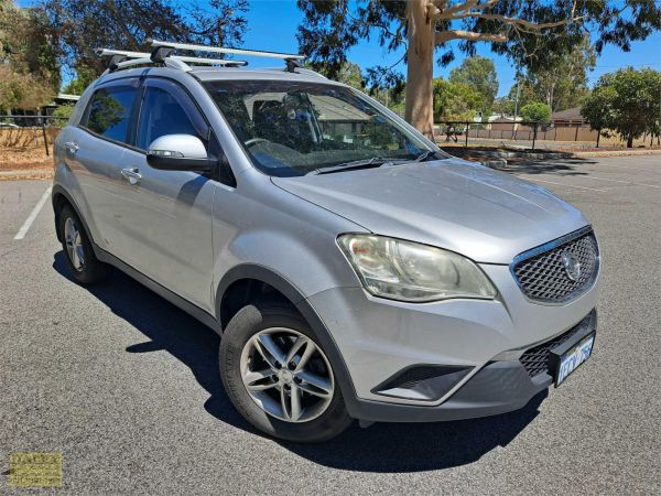 2013 SsangYong Korando Wagon C200 S image