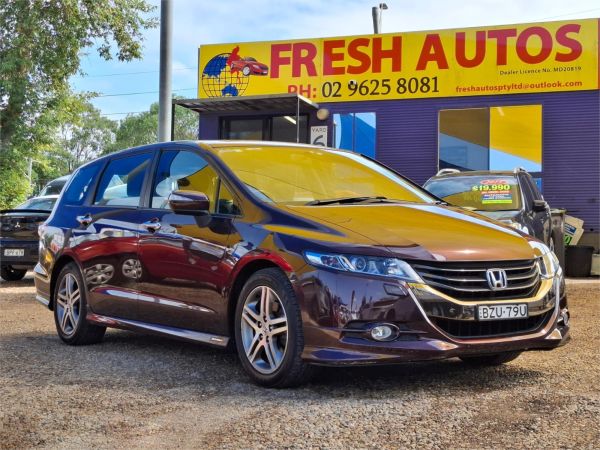 2011 Honda Odyssey Wagon 4th Gen MY11 Luxury image