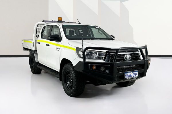 2020 Toyota HILUX SR (4x4) GUN126R MY19 UPGRADE 4X4 image