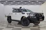 Image for 2020 Toyota Hilux CAB CHASSIS SR DUAL CAB GUN126R