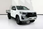 Image for 2020 Toyota HILUX SR5 (4x4) GUN126R MY19 UPGRADE 4X4