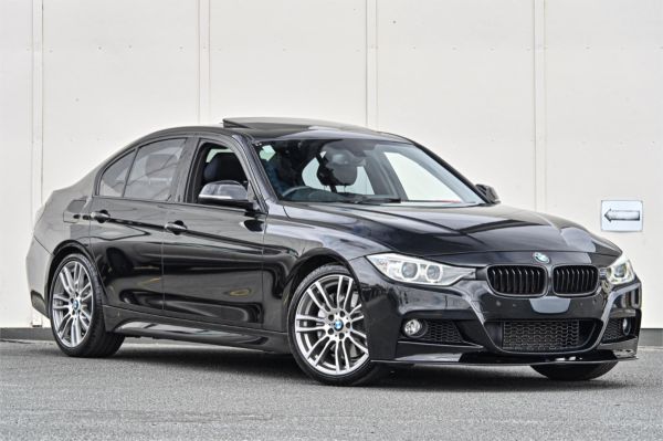 2013 BMW 3 Series Sedan F30 MY1112 335i image