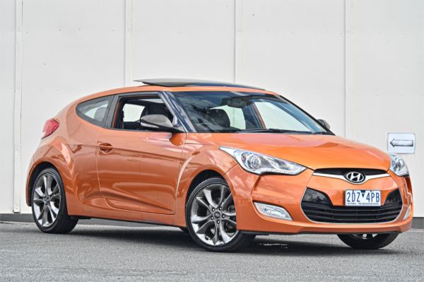2011 Hyundai Veloster Hatchback FS + image