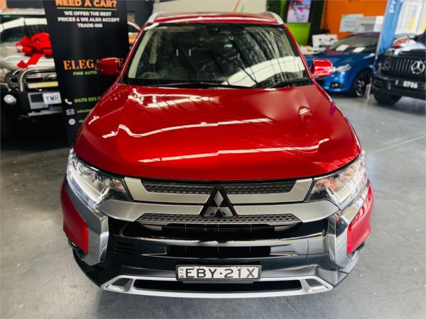 2019 MITSUBISHI OUTLANDER 4D WAGON ZL MY19 LS 7 SEAT (2WD) image