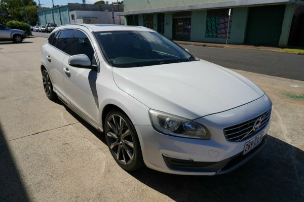 2015 Volvo V60 F MY15 T5 Kinetic White 8 Speed Automatic Wagon image