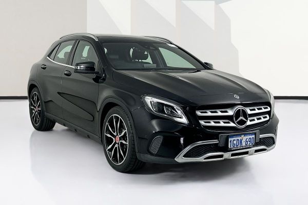 2017 Mercedes-Benz GLA 250 4MATIC WHITEART EDITION X156 MY18 image