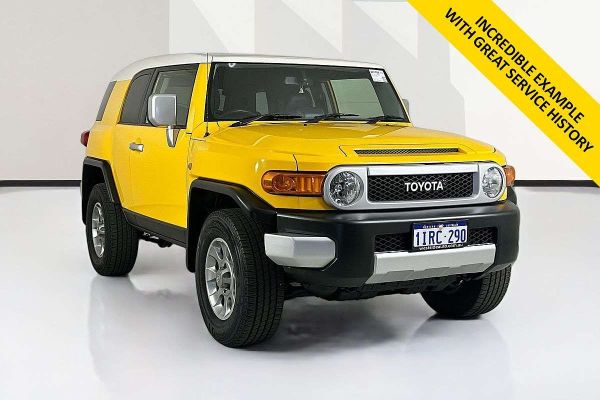 2012 Toyota FJ CRUISER  GSJ15R image