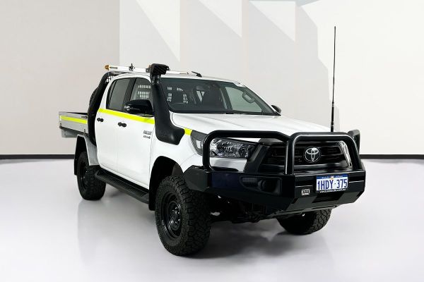 2020 Toyota HILUX SR (4x4) GUN126R FACELIFT 4X4 image