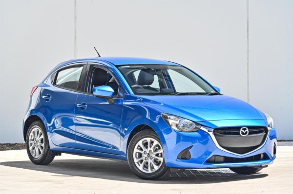 2015 Mazda 2 Hatchback DJ2HAA Maxx image
