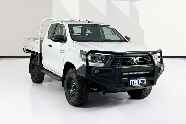 2020 Toyota Hilux SR (4x4) GUN126R MY19 UPGRADE 4X4 image