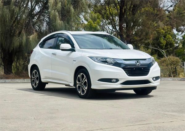 2015 Honda Vezel SUV RU3 HYBRID Z image