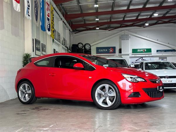 2015 HOLDEN ASTRA 3D HATCHBACK PJ MY16 GTC SPORT image