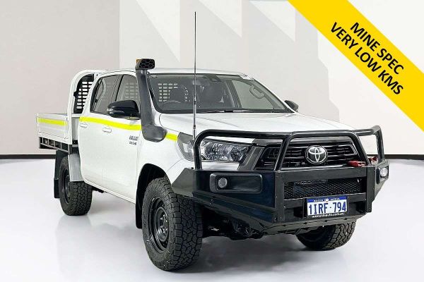 2023 Toyota HILUX SR (4x4) STEEL WHEELS GUN126R 4X4 image