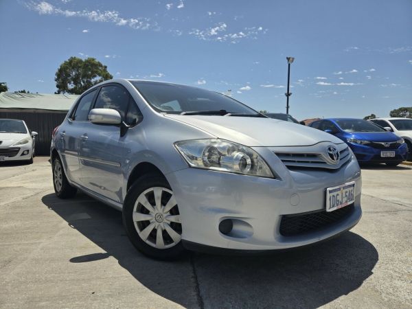 2009 Toyota Corolla ZRE152R Ascent Silver 6 Speed Manual Hatchback image