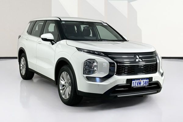 2025 Mitsubishi OUTLANDER LS 7 SEAT (2WD) ZM MY25 image