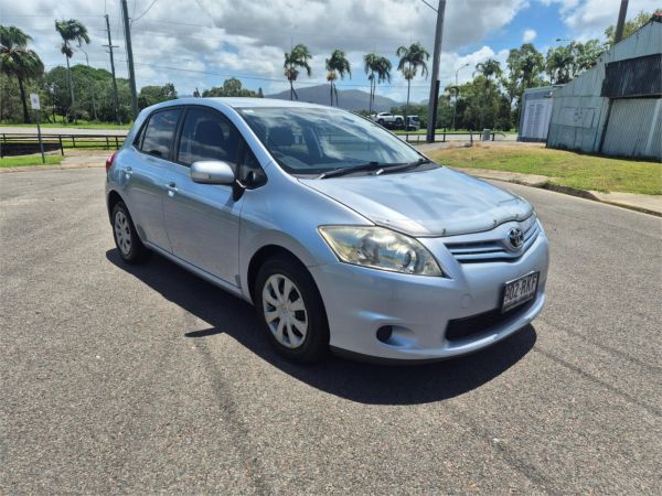 2010 Toyota Corolla Hatchback ZRE152R MY11 Ascent image