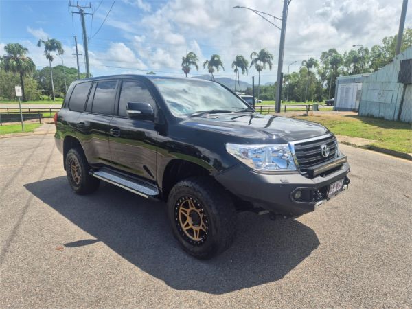 2013 Toyota Landcruiser Wagon VDJ200R MY12 GXL image