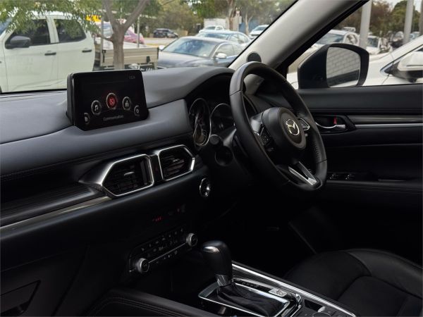 2020 Mazda CX-5 KF Series GT image