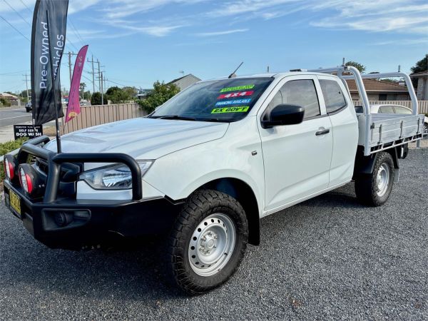 2021 Isuzu D-MAX Cab Chassis RG MY21 SX image