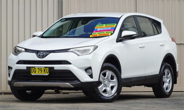 2018 TOYOTA RAV4 4D WAGON ASA44R MY18 GX (4x4) image