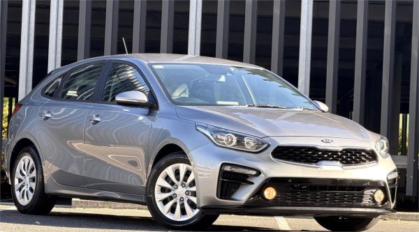 2020 Kia Cerato Hatchback BD MY21 S image