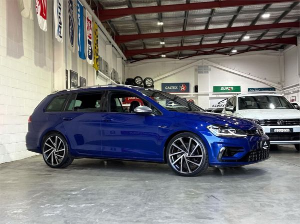 2018 VOLKSWAGEN GOLF 4D WAGON AU MY19 R image