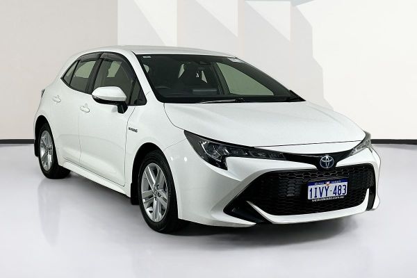 2020 Toyota COROLLA ASCENT SPORT + NAVI HYBRID ZWE211R image