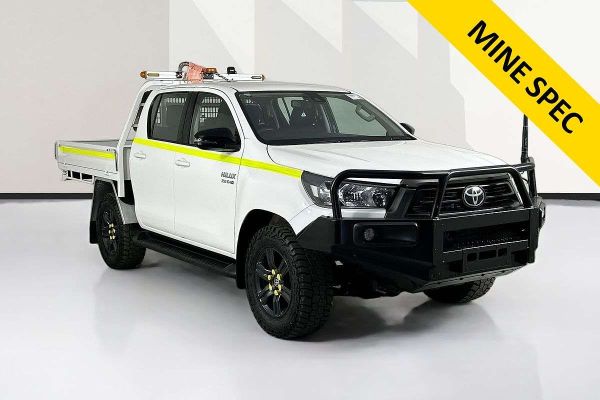 2022 Toyota HILUX SR (4x4) STEEL WHEELS GUN126R 4X4 image