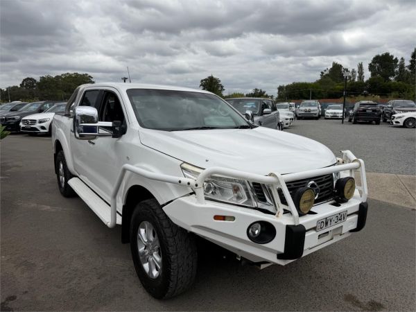 2015 Nissan Navara Utility D23 ST image