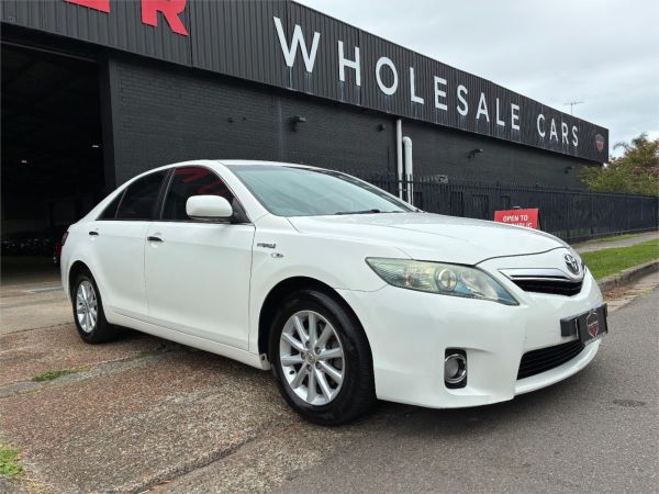 2011 Toyota Camry Sedan AHV40R Hybrid image