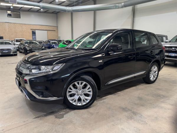 2020 MITSUBISHI OUTLANDER 4D WAGON ZL MY21 ES 7 SEAT (2WD) image